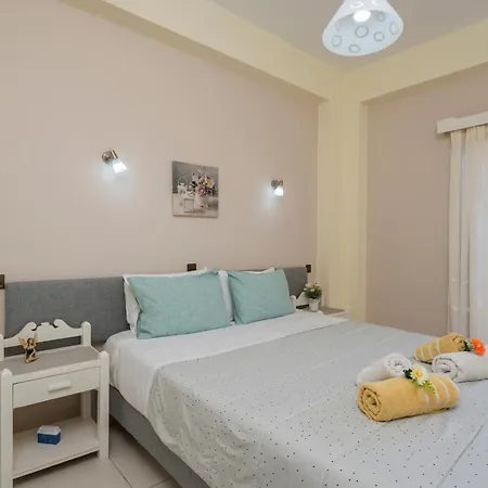Elita Beachfront Apartment Chania (Crete)